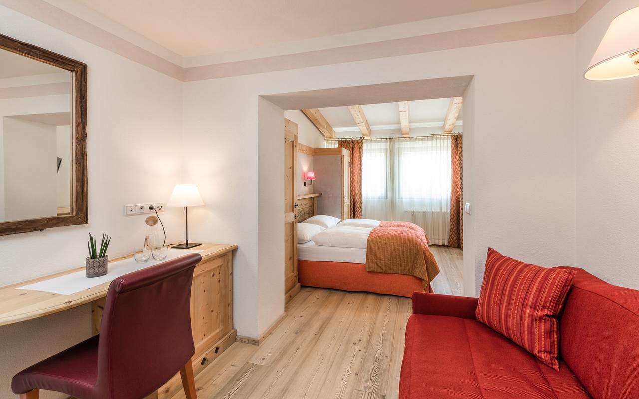 Sporthotel Exclusive Сан-Віджиліо-ді-Мареббе Екстер'єр фото